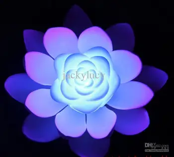 Kvalitetan Umjetna Svila LED Plutajući lotosov Cvijet S Malo Promijenjenim Svjetlo Za Vjenčanje Dekoracije Za Stranke